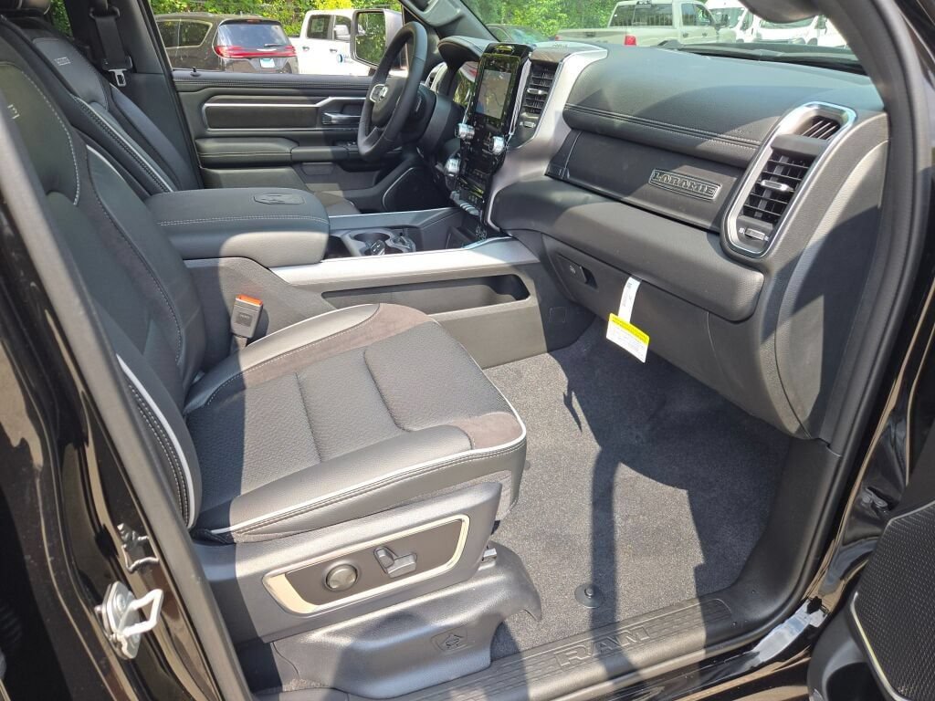 New 2027 RAM 1500 Laramie w/ Night Edition AWD/4WD image 6
