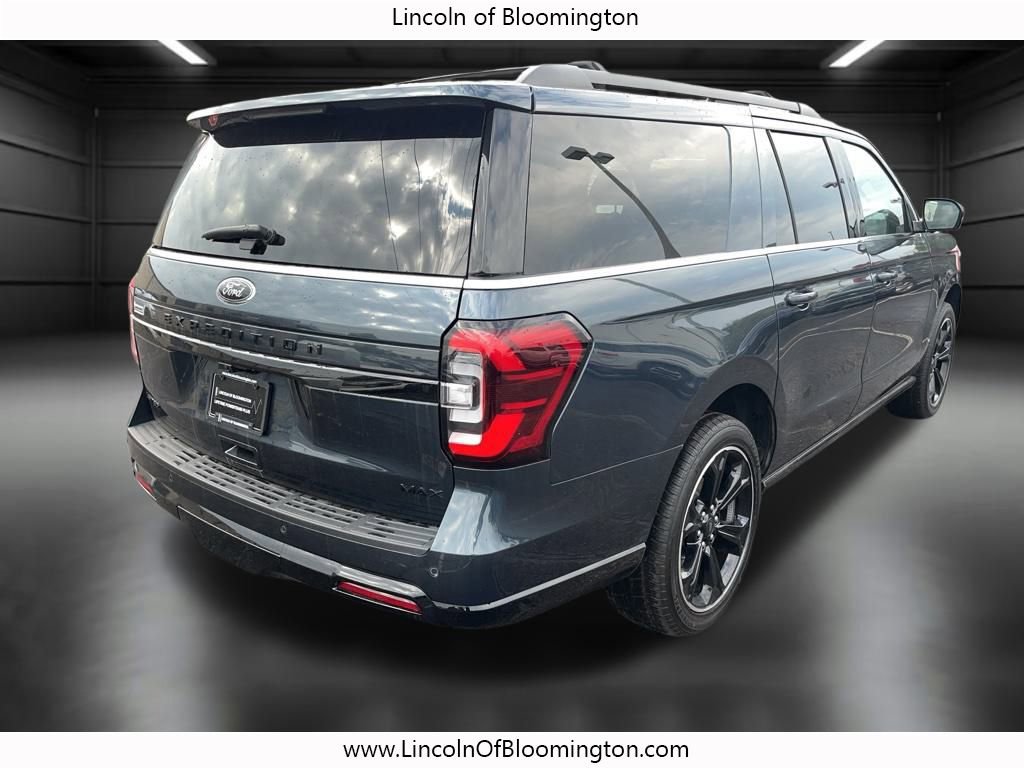 Used 2022 Ford Expedition Max Limited image 7