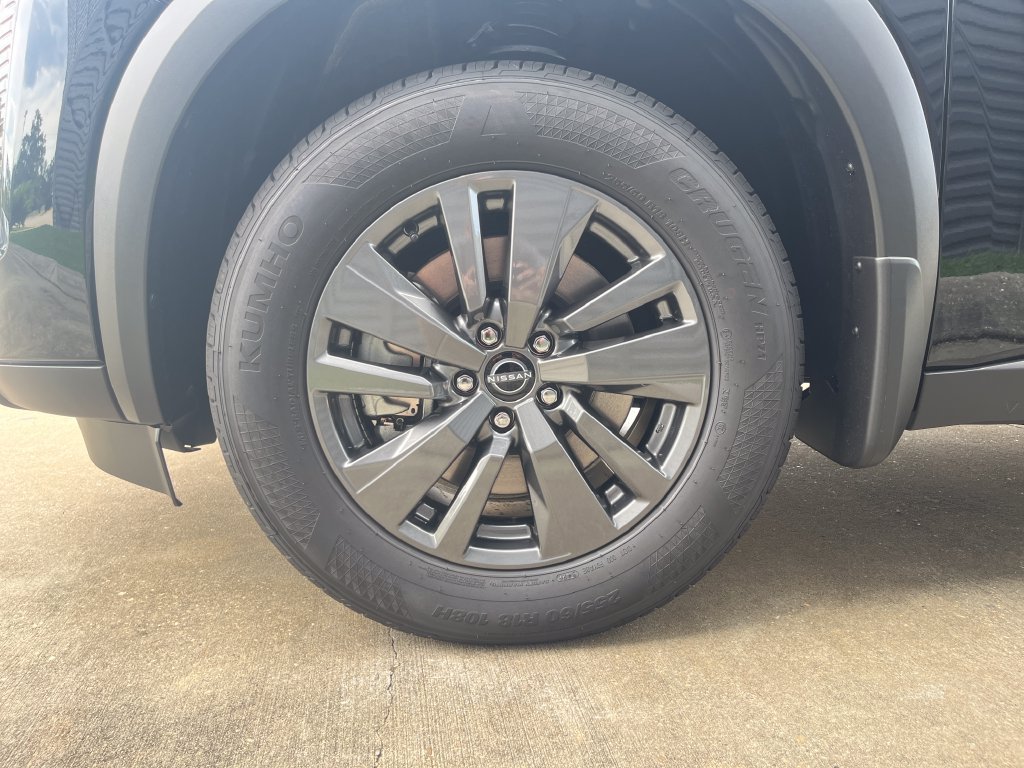 New 2026 Nissan Pathfinder SV FWD image 23