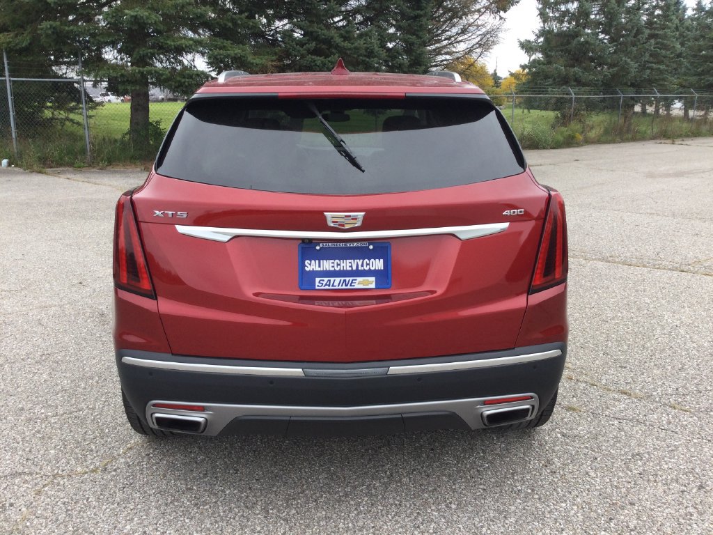 Used 2024 Cadillac XT5 Premium Luxury w/ LPO, Floor Liner Package FWD image 6