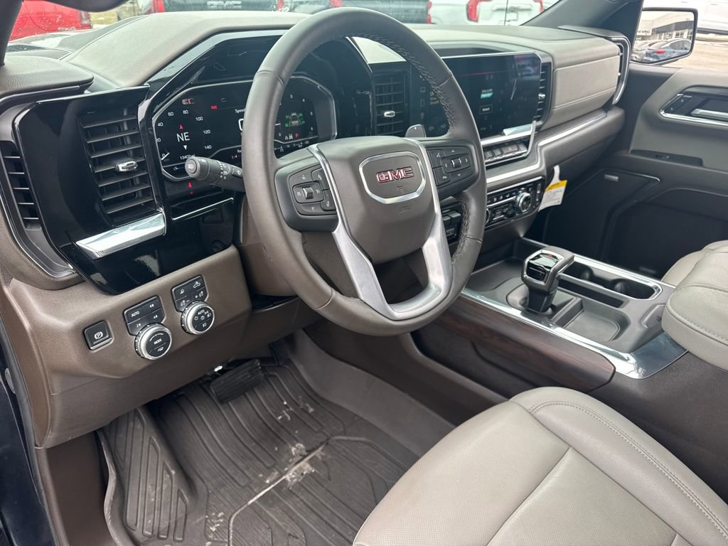 Used 2024 GMC Sierra 1500 SLT w/ SLT Premium Plus Package image 21