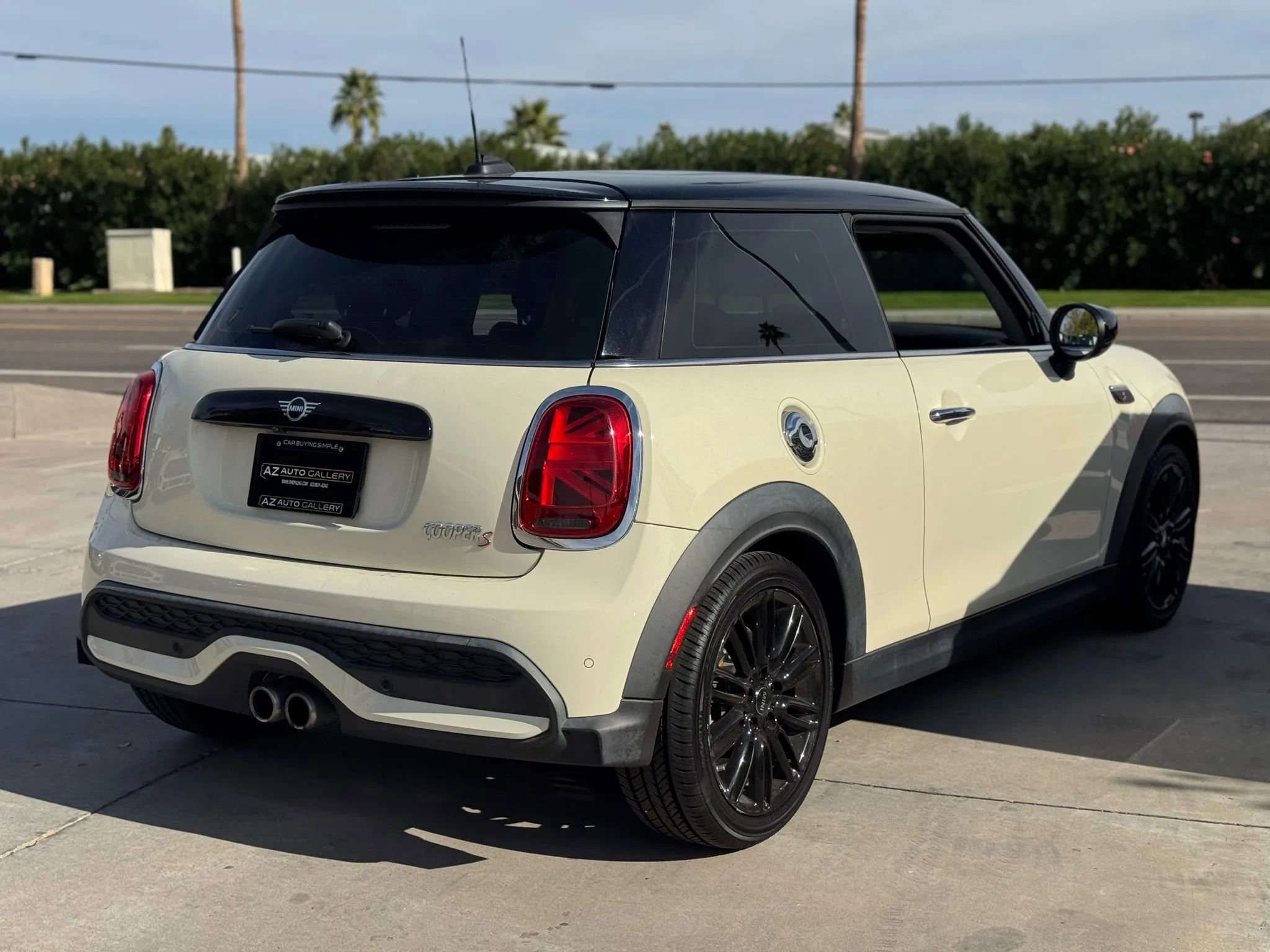 Used 2022 MINI Cooper S FWD image 6