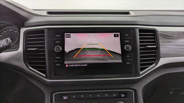 Used 2021 Volkswagen Atlas Cross Sport SE w/ Panoramic Sunroof Package image 24