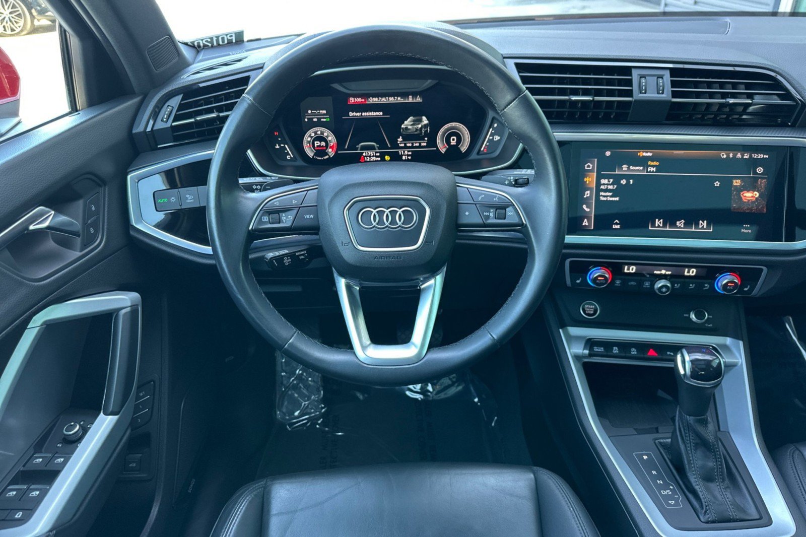 Used 2023 Audi Q3 2.0T Premium Plus w/ Premium Plus Package AWD/4WD image 14