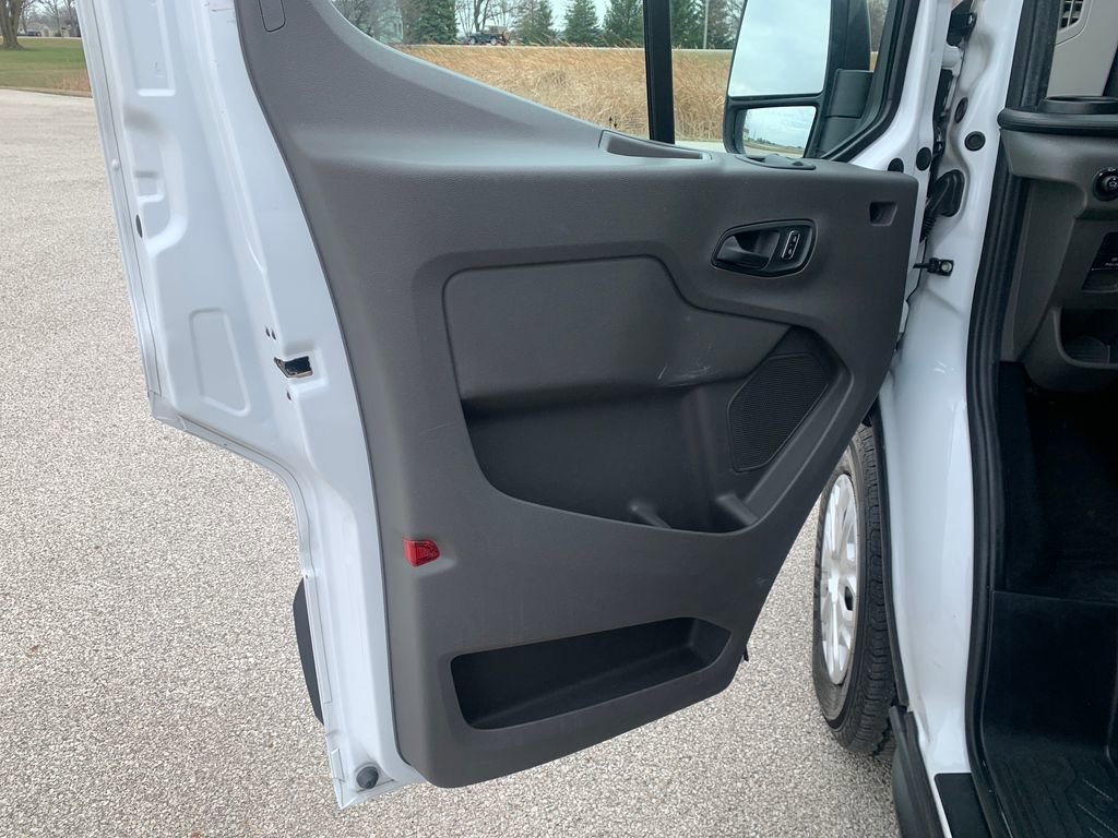 Used 2024 Ford Transit 350 XLT image 16