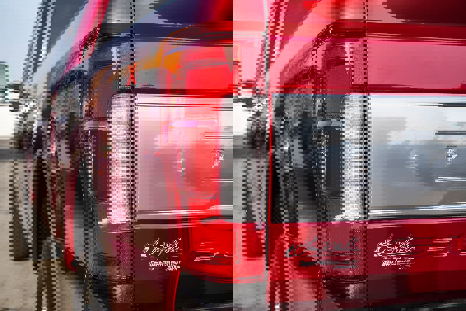 Used 2019 Ford F350 Platinum w/ Platinum Ultimate Package image 7