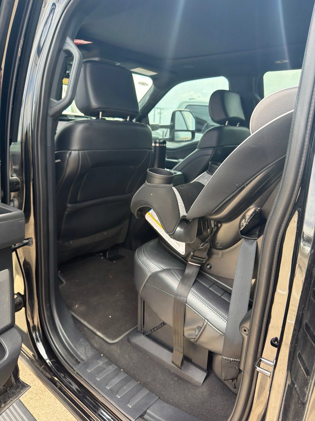 Used 2025 Ford F250 Platinum AWD/4WD image 11