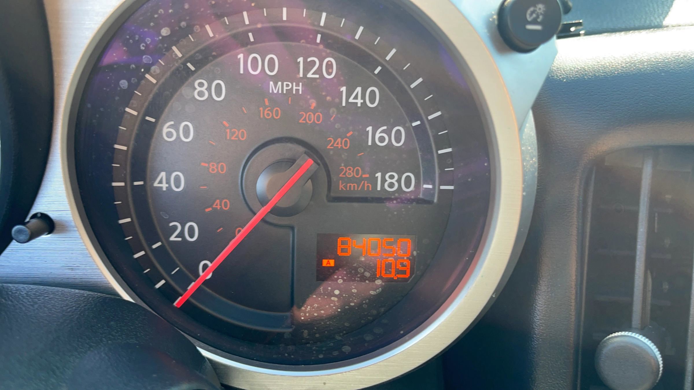 Used 2011 Nissan 370Z Touring w/ Sport Pkg image 16