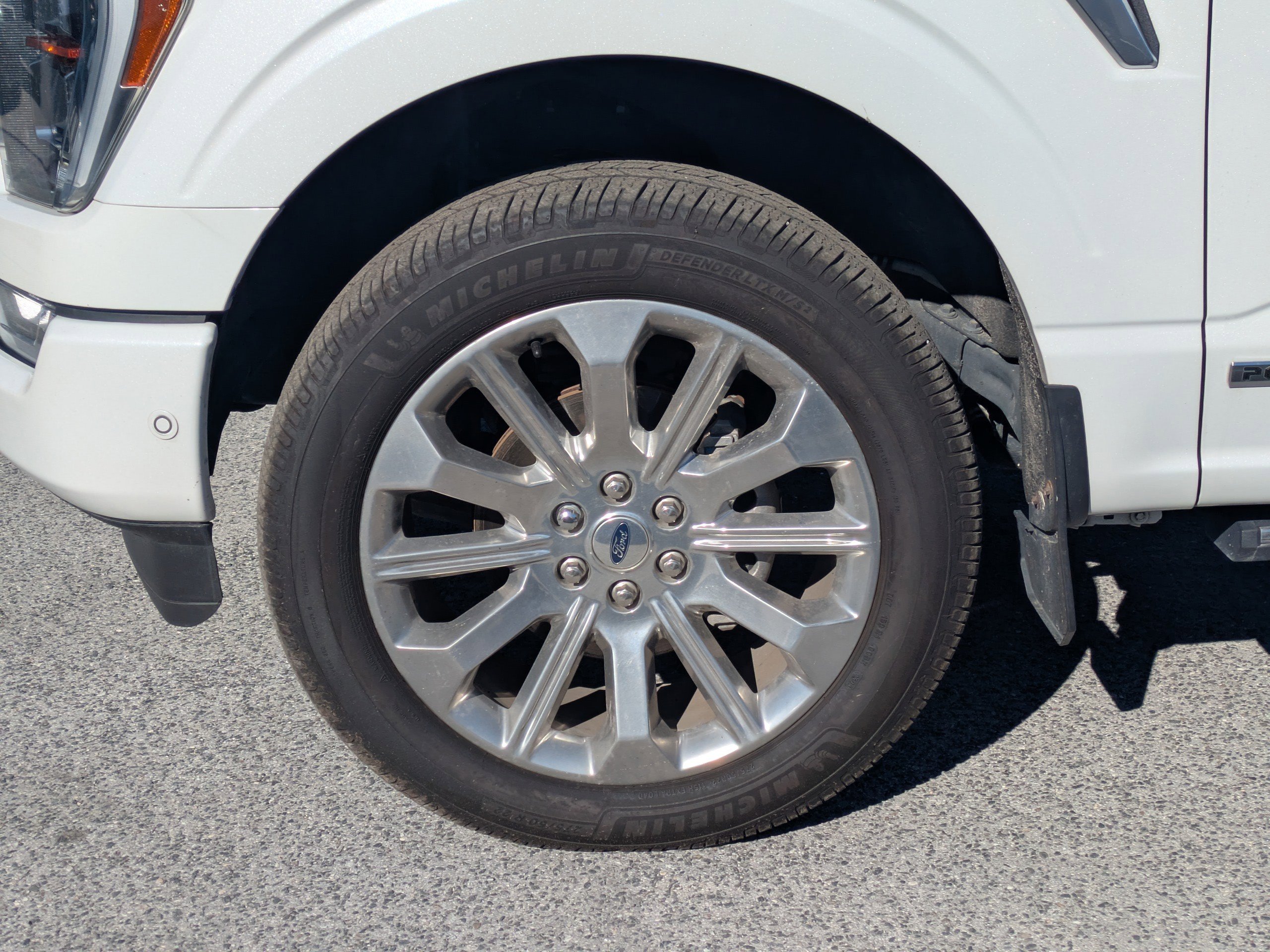 Used 2023 Ford F150 Limited image 10