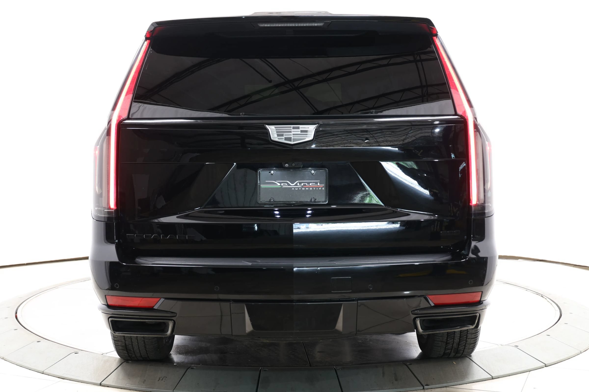 Used 2023 Cadillac Escalade ESV Sport w/ LPO, ONYX Package AWD/4WD image 78
