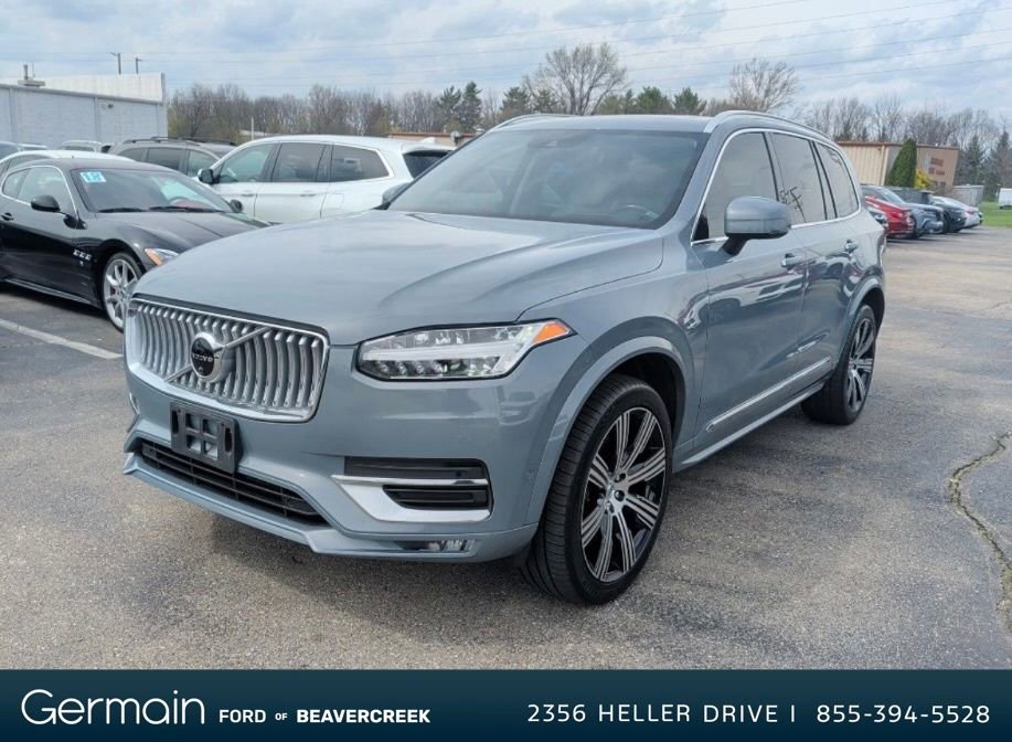 Used 2022 Volvo XC90 T6 Inscription w/ Lounge Package image 1