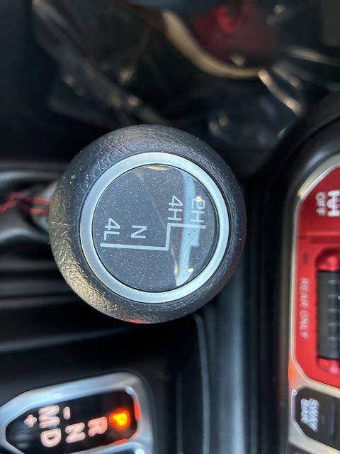 Used 2022 Jeep Wrangler Unlimited Rubicon w/ Cold Weather Group image 50