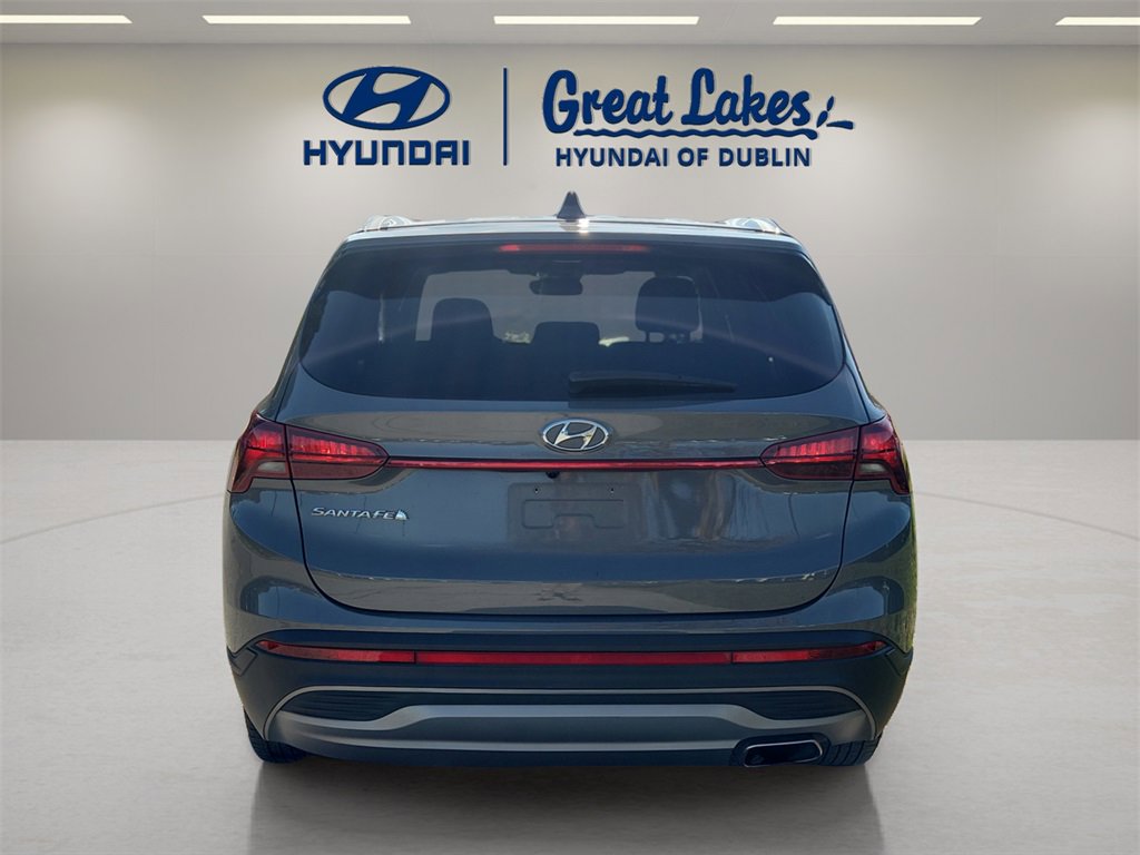Used 2021 Hyundai Santa Fe SE image 4