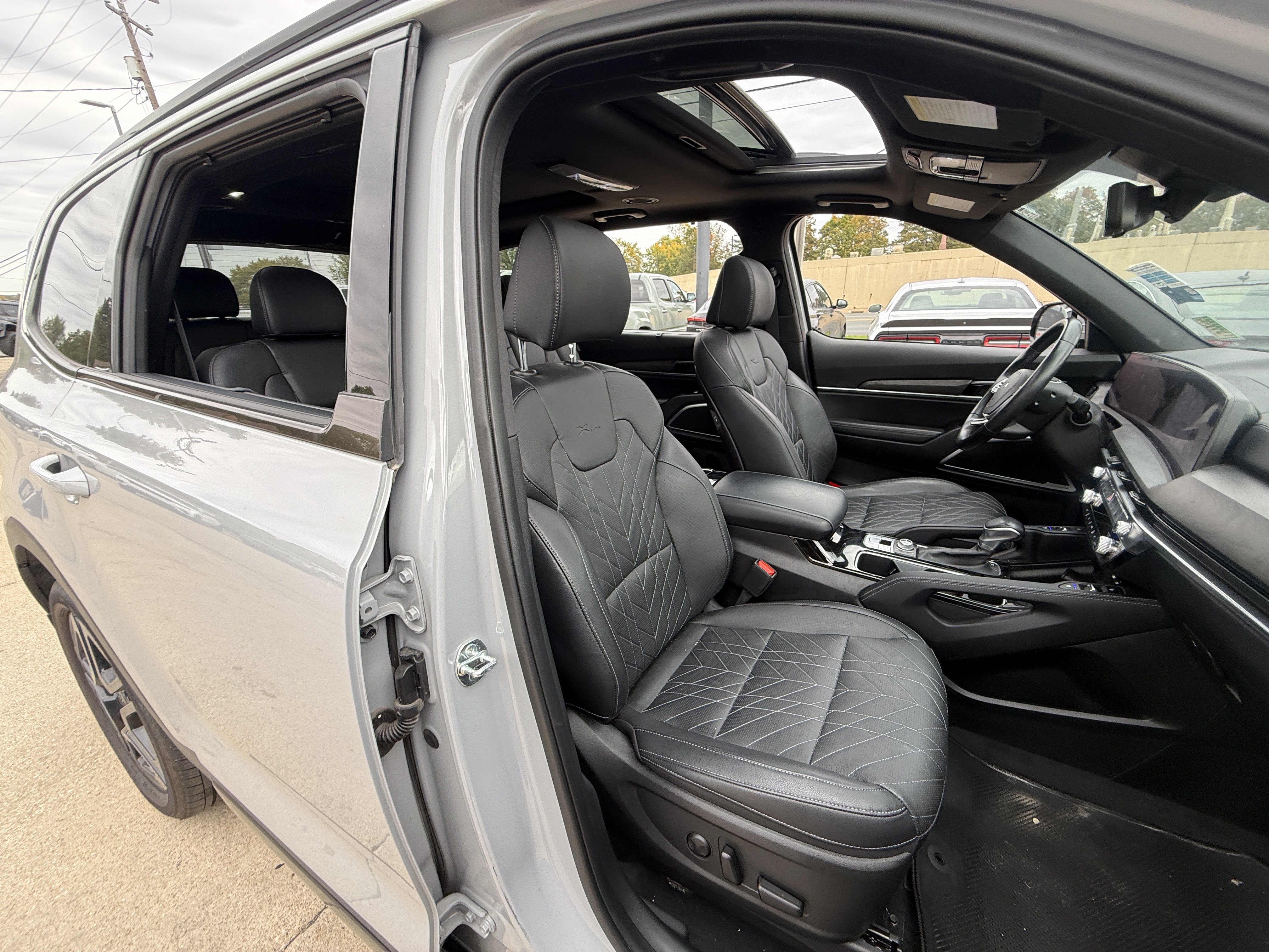 Used 2024 Kia Telluride SX AWD/4WD image 24