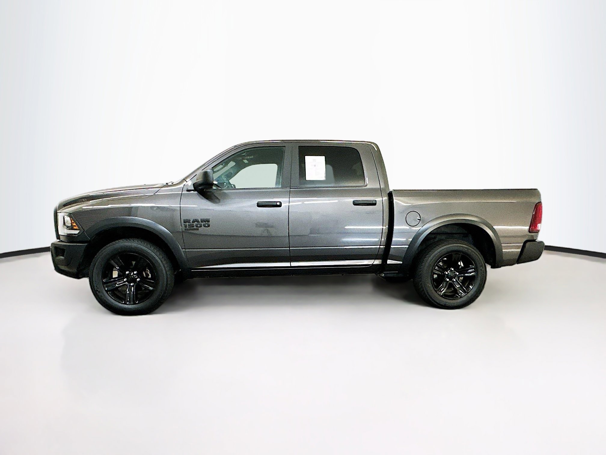 Used 2024 RAM 1500 Classic Warlock image 4