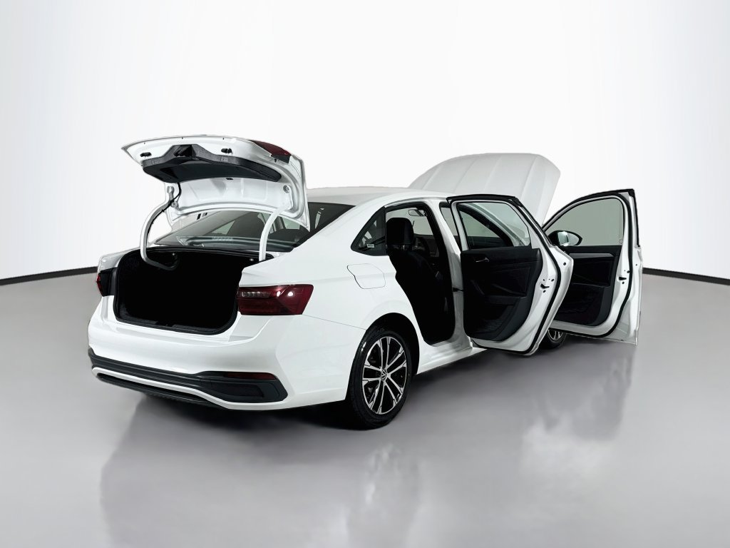 Used 2025 Volkswagen Jetta Sport FWD image 21