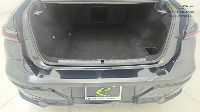 Used 2025 BMW i7 eDrive50 w/ M Sport Package RWD image 14