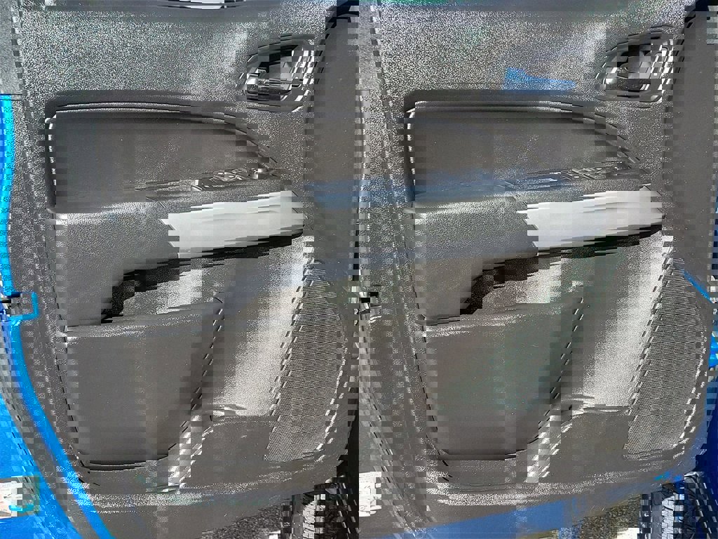 Used 2021 Chevrolet Colorado ZR2 w/ LPO, Premium Interior Package image 6