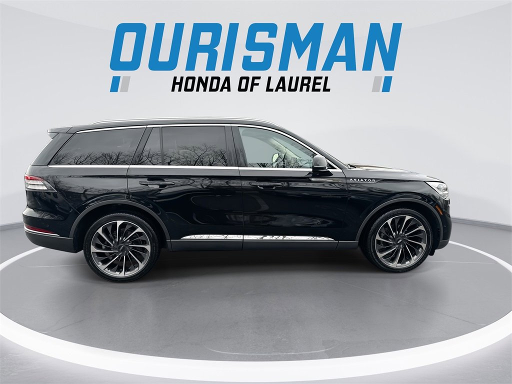 Used 2020 Lincoln Aviator Reserve w/ Equipment Group 202A image 9