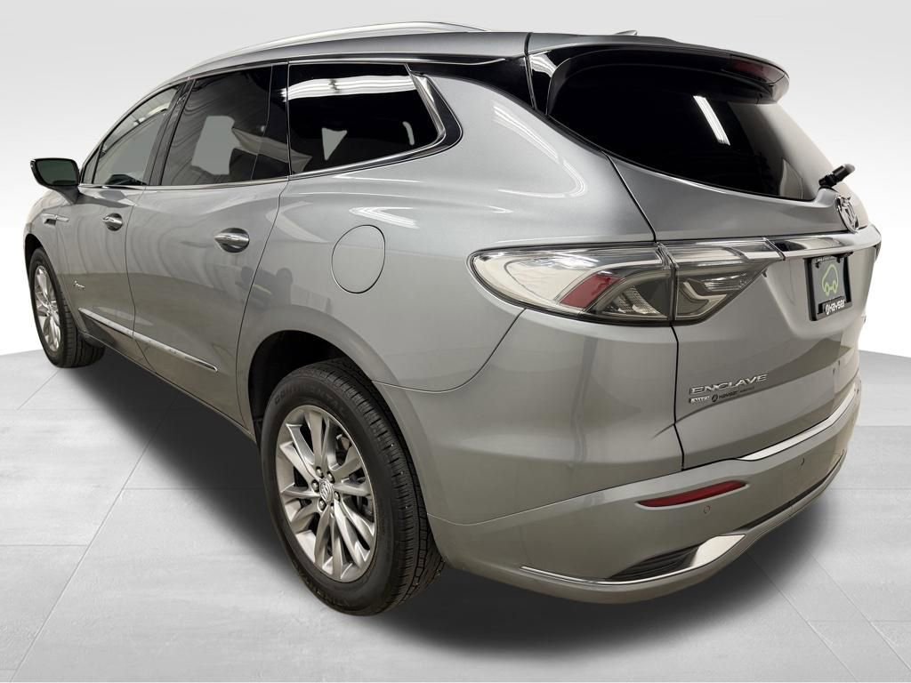 Certified 2024 Buick Enclave Avenir w/ Avenir Technology Package AWD/4WD image 6