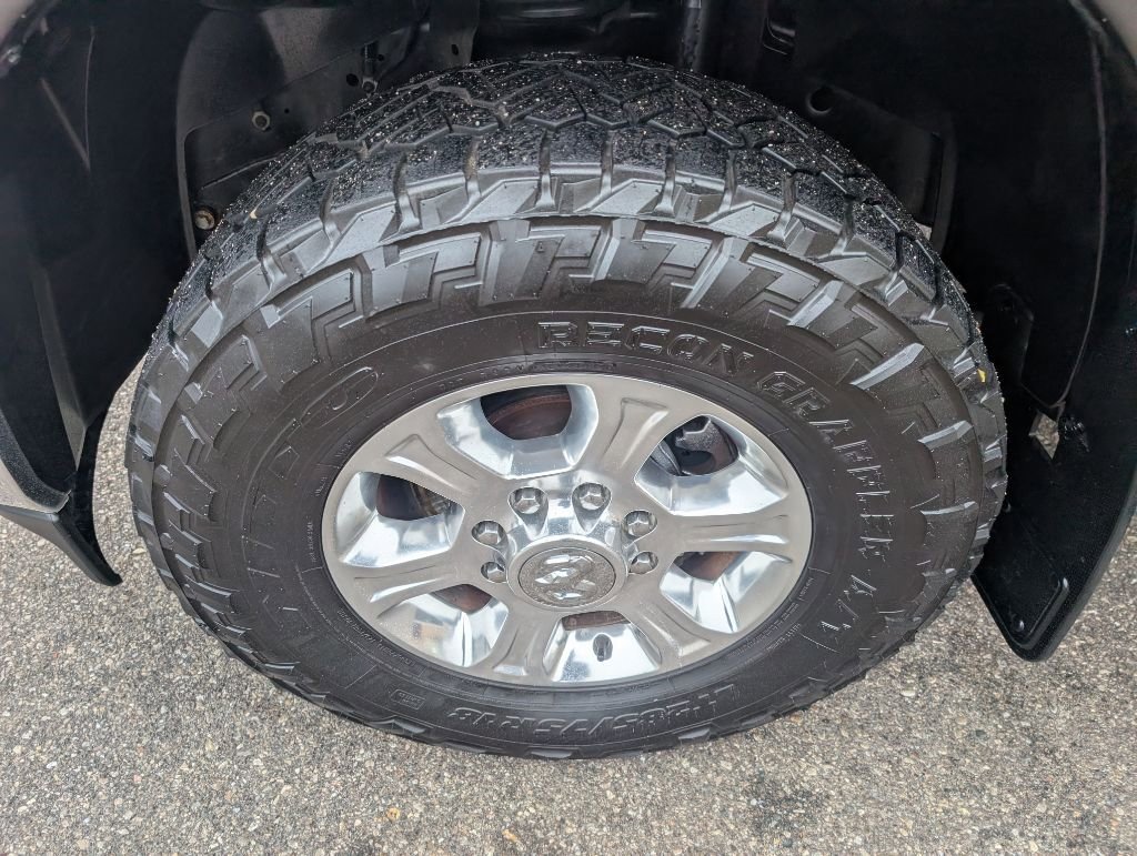 Used 2021 RAM 3500 Big Horn w/ Level 2 Equipment Group image 9