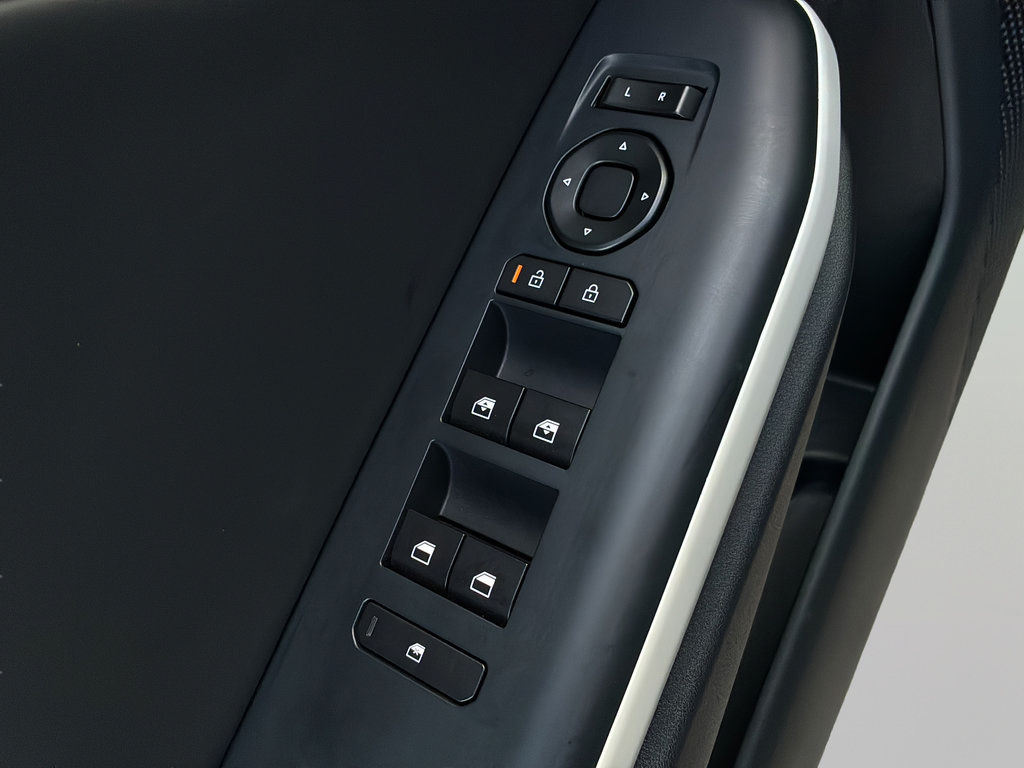 New 2026 Kia K4 GT-Line w/ GT-Line Premium Package FWD image 12