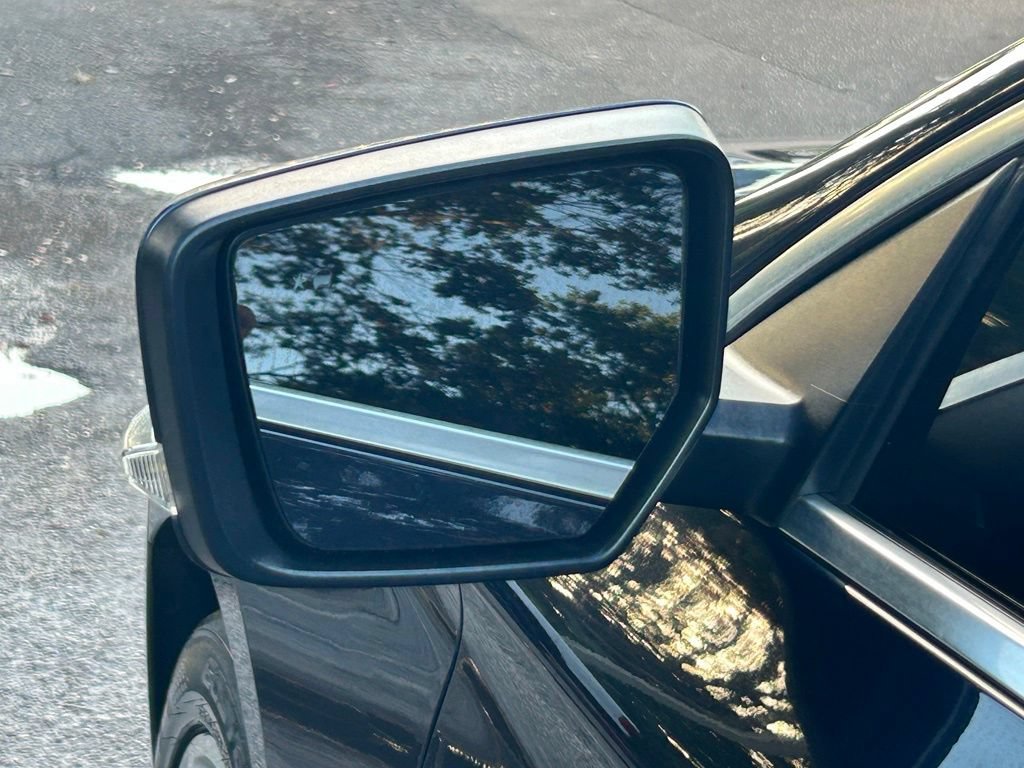 Used 2018 Chevrolet Impala LT w/ Sunroof and Spoiler Package FWD image 17