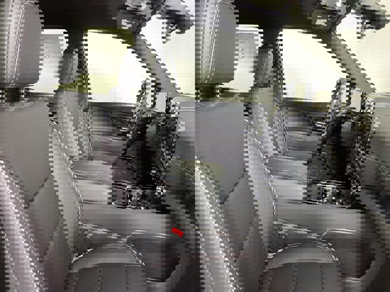 New 2025 Chevrolet Silverado EV LT image 88