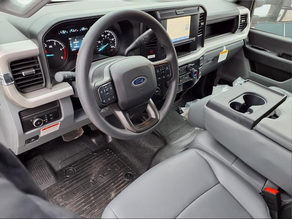 New 2026 Ford F550 4x4 Supercab Super Duty image 5