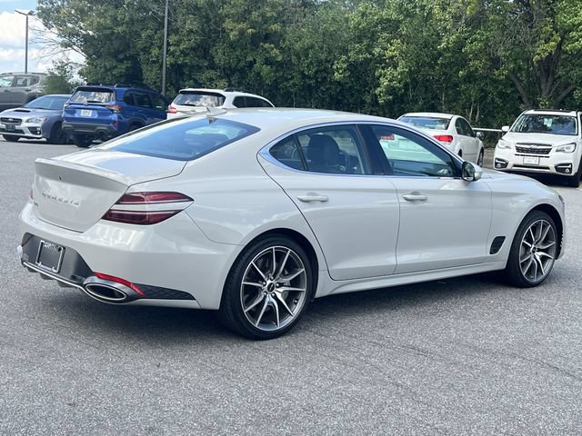 Used 2025 Genesis G70 2.5T RWD image 13
