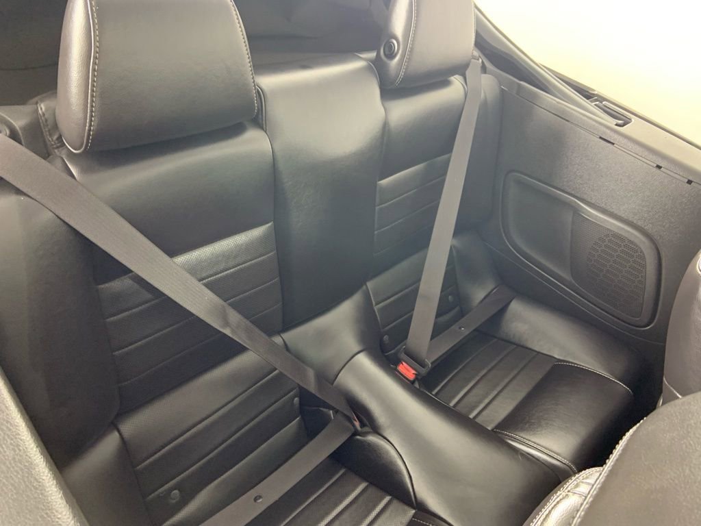 Used 2014 Ford Mustang Premium image 18