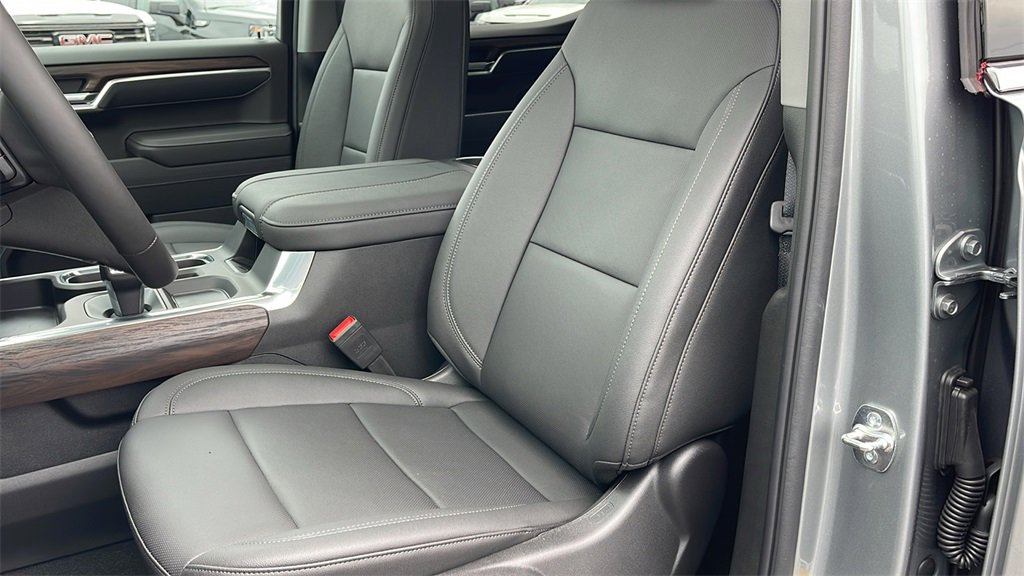 New 2026 GMC Sierra 1500 SLT w/ SLT Premium Plus Package image 11