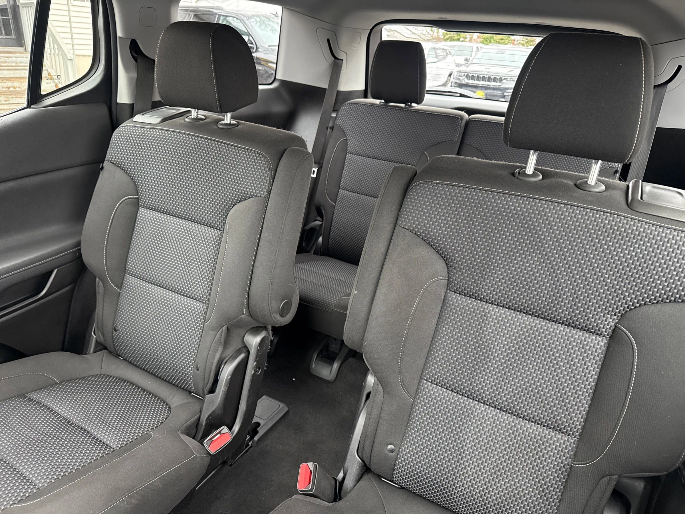 Used 2020 GMC Acadia SLE w/ Driver Convenience Package image 36