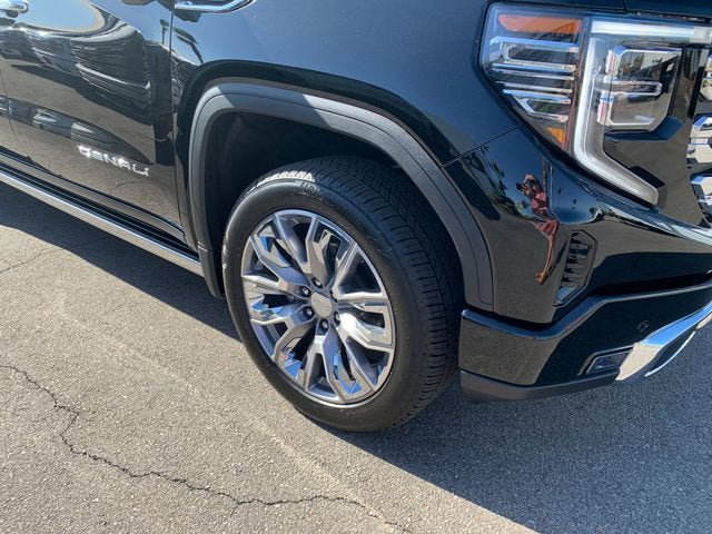 New 2026 GMC Sierra 1500 Denali w/ Denali Reserve Package RWD image 5