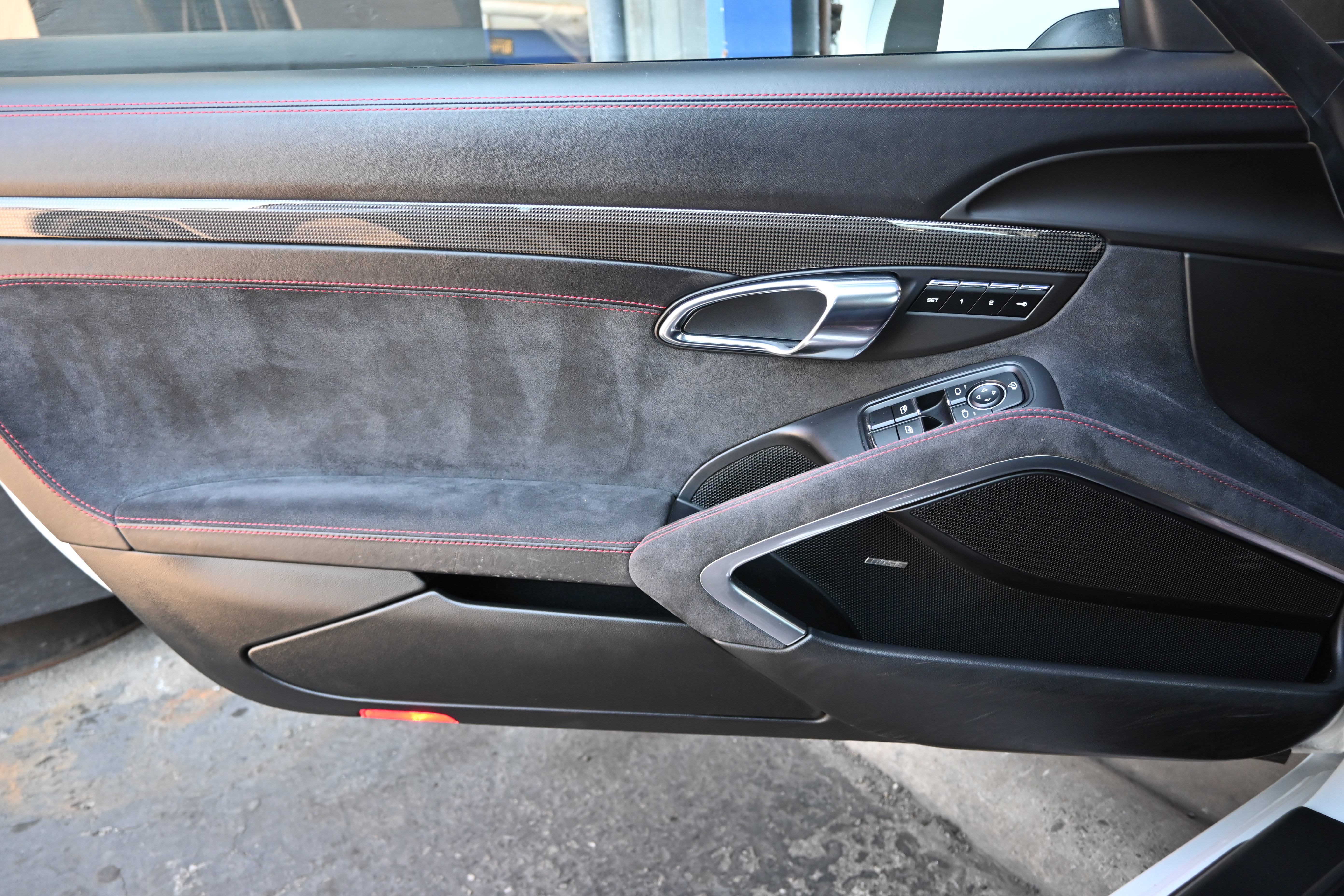 Used 2018 Porsche 911 GT3 RS image 39