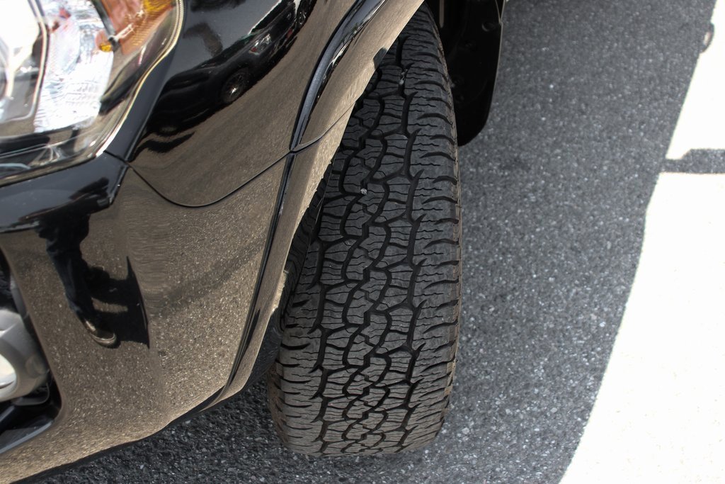 Used 2018 Toyota 4Runner SR5 Premium image 41