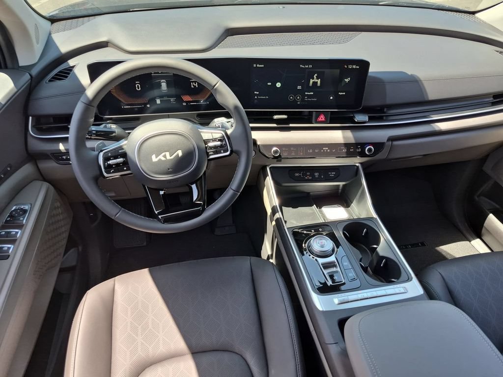 New 2026 Kia Carnival EX FWD image 20