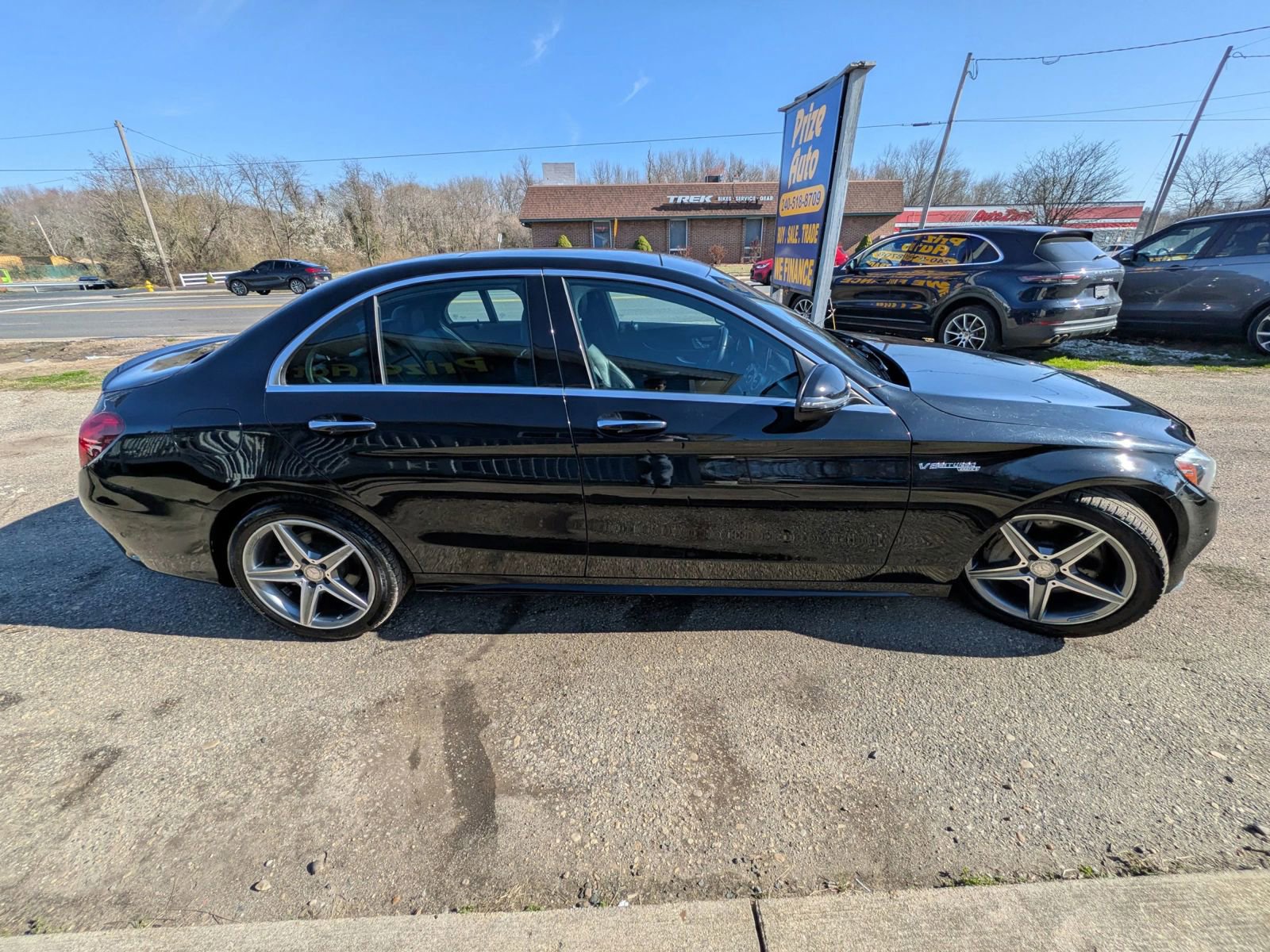 Used 2016 Mercedes-Benz C 300 4MATIC Sedan w/ Multimedia Package image 7