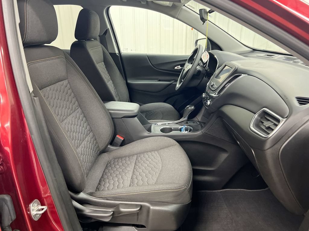 Used 2021 Chevrolet Equinox LT AWD/4WD image 21