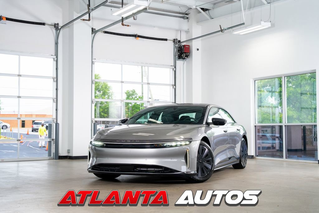 Used 2024 Lucid Air Pure RWD image 1