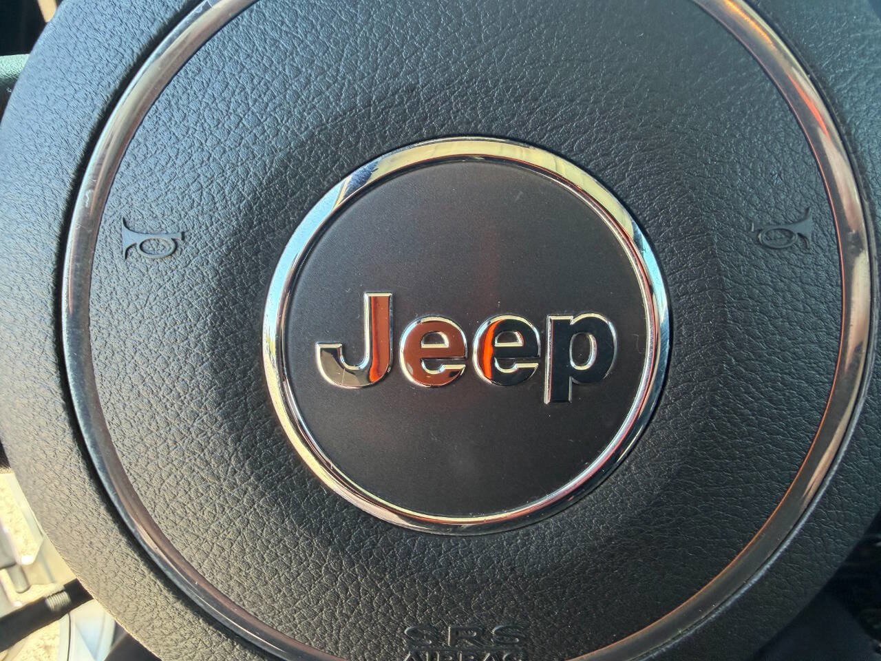 Used 2012 Jeep Wrangler Sport AWD/4WD image 17