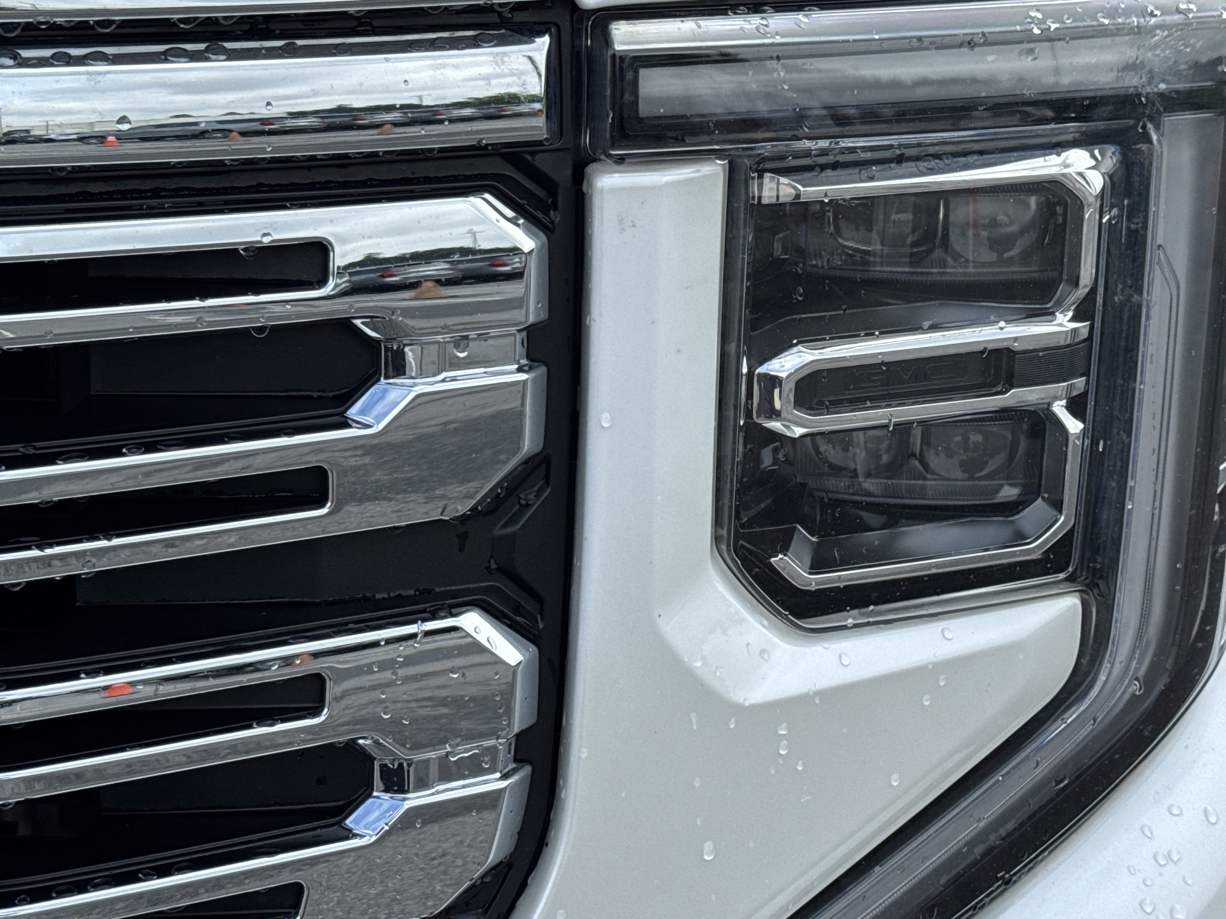 Used 2024 GMC Sierra 1500 Denali w/ Denali Reserve Package RWD image 6