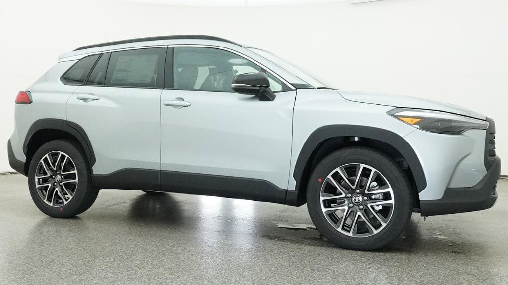 New 2026 Toyota Corolla Cross XLE AWD/4WD image 4