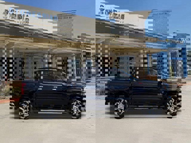 Used 2021 Chevrolet Silverado 1500 LTZ w/ LTZ Premium Texas Edition image 4
