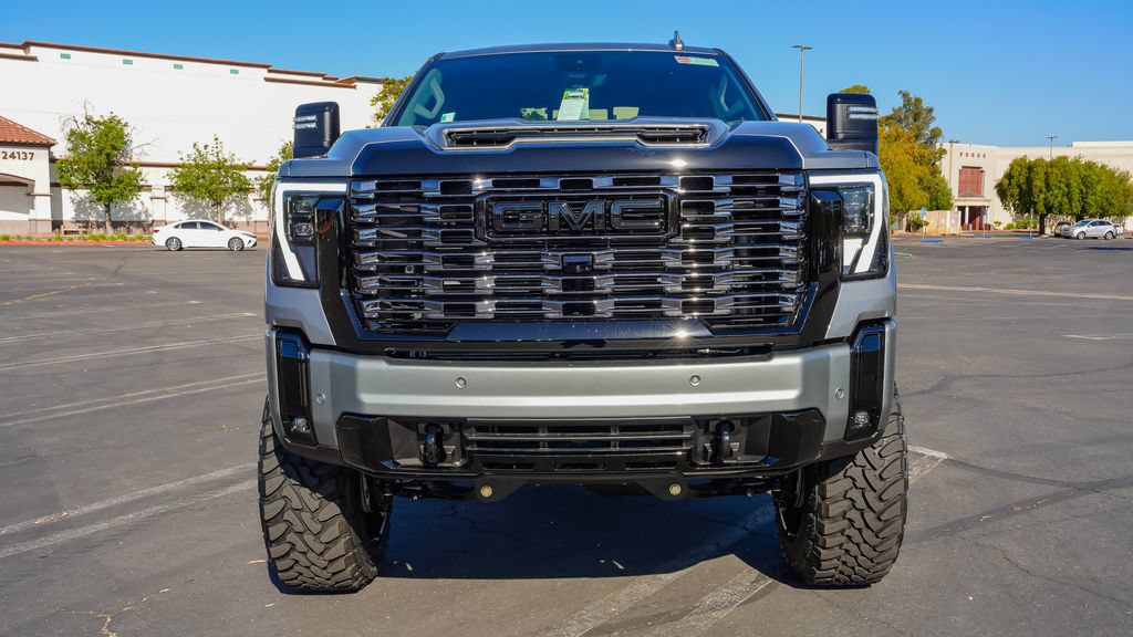 New 2026 GMC Sierra 2500 Denali w/ Denali Reserve Package AWD/4WD image 4