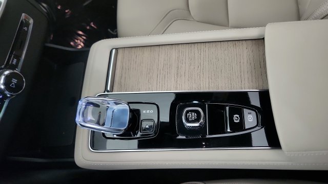 Used 2026 Volvo XC90 B6 Plus AWD/4WD image 73