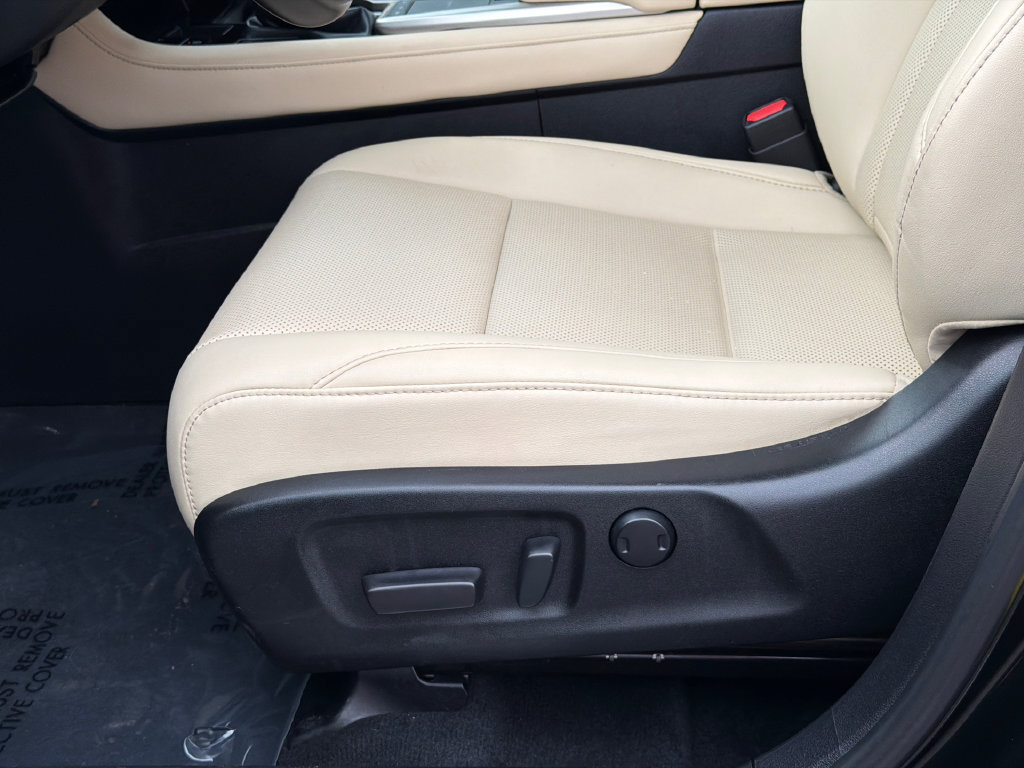 Used 2021 Lexus RX 350 FWD w/ Accessory Package image 17