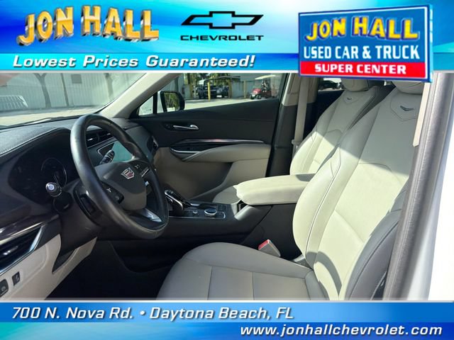 Used 2022 Cadillac XT4 Luxury w/ Driver Awareness Package FWD image 15