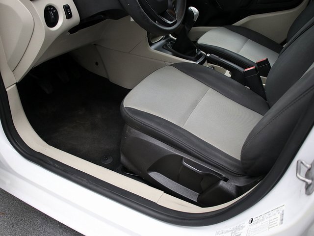 Used 2012 Ford Fiesta S image 20