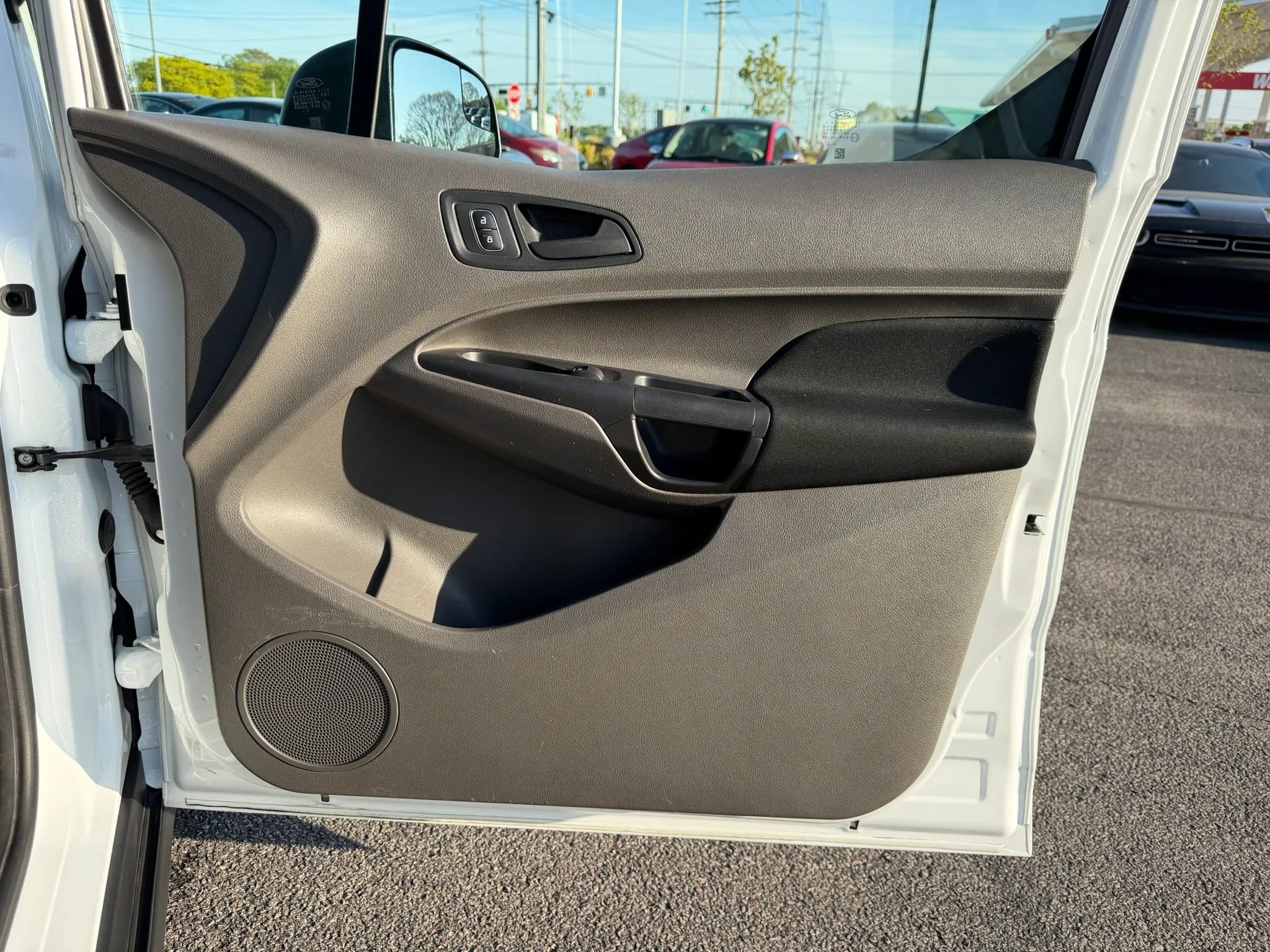 Used 2019 Ford Transit Connect XL FWD image 20